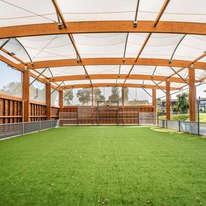 structure tendue sur ossature en bois