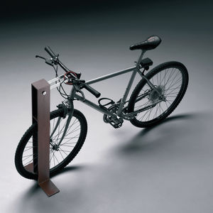 range-vélo au sol