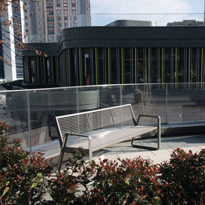 banc public contemporain