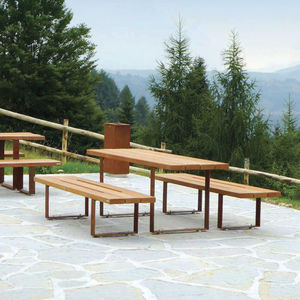 table de pique-nique contemporaine