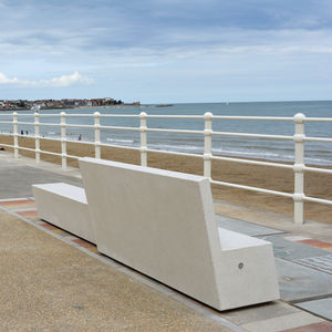 banc contemporain