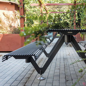table de pique-nique contemporaine