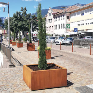 jardinière en acier COR-TEN®