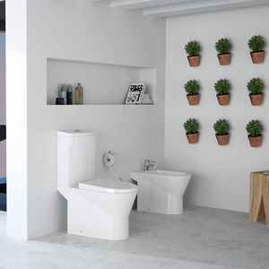 WC sur pied 1