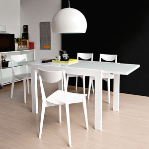 table contemporaine