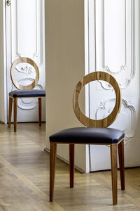 chaise de salle à manger contemporaine