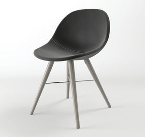 chaise contemporaine