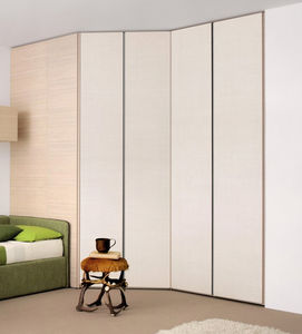 armoire d'angle