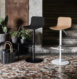 chaise de bar contemporaine