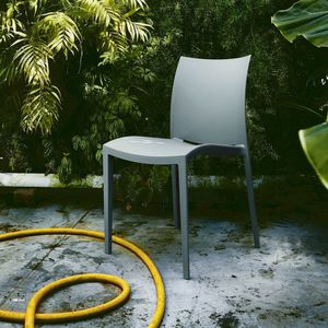 chaise contemporaine