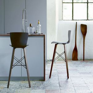 chaise de bar contemporaine / en chêne / en acier / en polypropylène