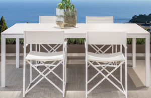 table contemporaine