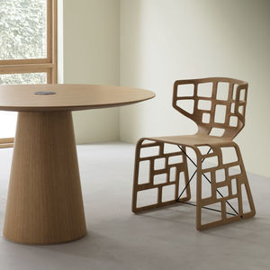 chaise contemporaine 1