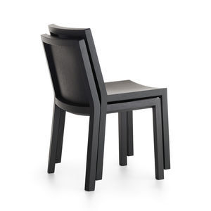 chaise contemporaine 1