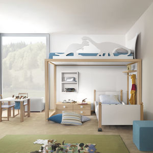 chambre d'enfant blanche