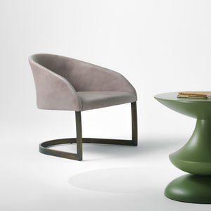 chaise contemporaine 1