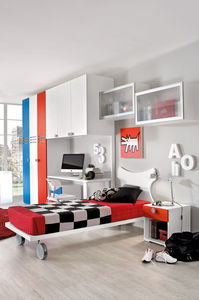 chambre d'enfant rouge 1