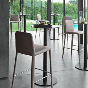 table mange-debout contemporaine