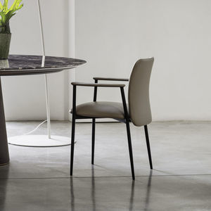 chaise contemporaine 1