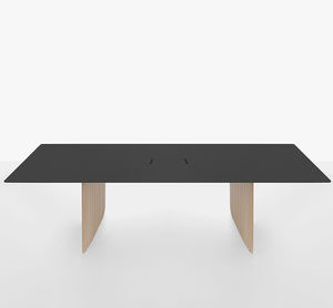 table contemporaine