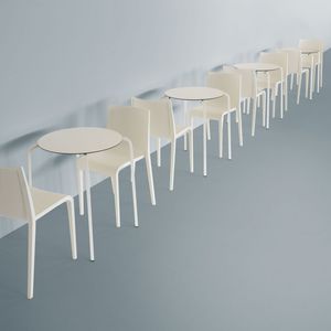 table contemporaine