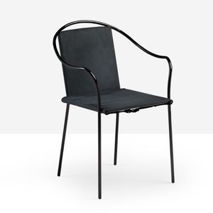 chaise avec accoudoirs