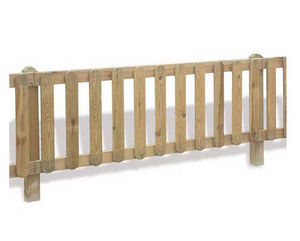 clôture pour parc de jeux / à barreaudage / en pin