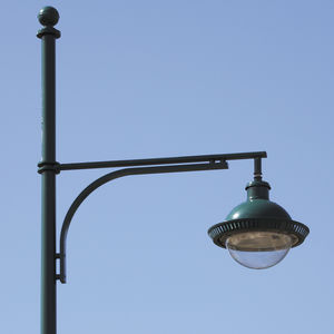lampadaire urbain