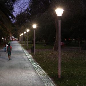 lampadaire urbain