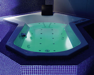 baignoire d'angle