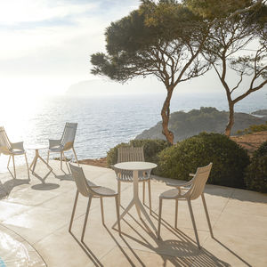 chaise contemporaine