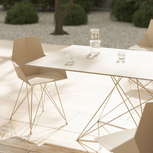 chaise contemporaine 1