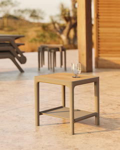 table contemporaine 1