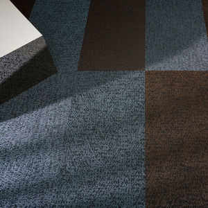 moquette en dalles 1