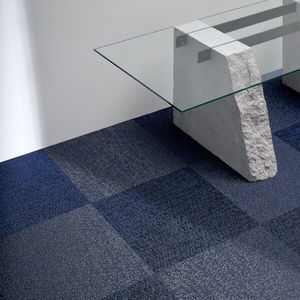 moquette en dalles 1