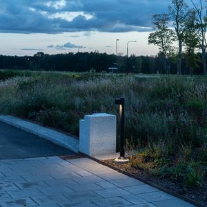 borne d'éclairage urbaine