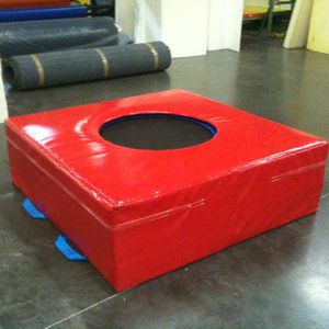 module en mousse pour parcours de jeux 1