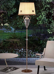 lampe sur pied