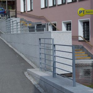 barrière de protection / fixe / en acier / en acier galvanisé