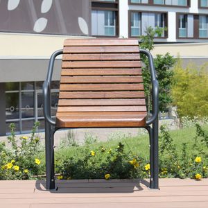 fauteuil classique / en bois de feuillus / en acier galvanisé / écolabel FSC