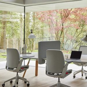 séparateur de bureau sur bureau