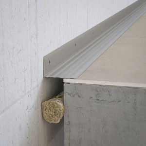 profilé de finition en aluminium anodisé