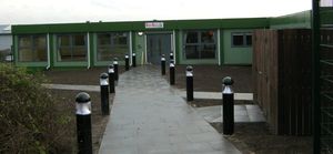 bâtiment préfabriqué / modulaire / en bois / en métal