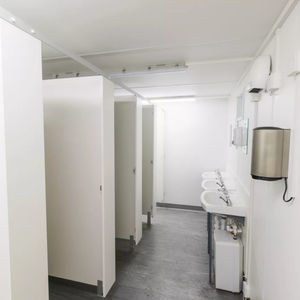 construction en conteneurs pour sanitaire