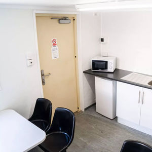 cabine préfabriquée à usage de bureau 1