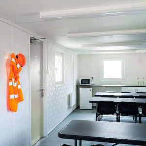 cabine préfabriquée à usage de bureau 1