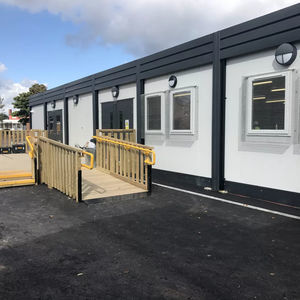 construction en conteneurs pour école 1