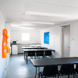 construction en conteneurs pour vestiaire 1