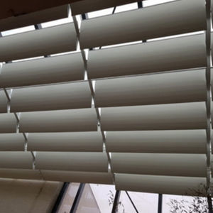 brise-soleil en tissu 1