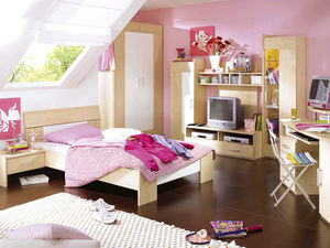 chambre d'enfant blanche